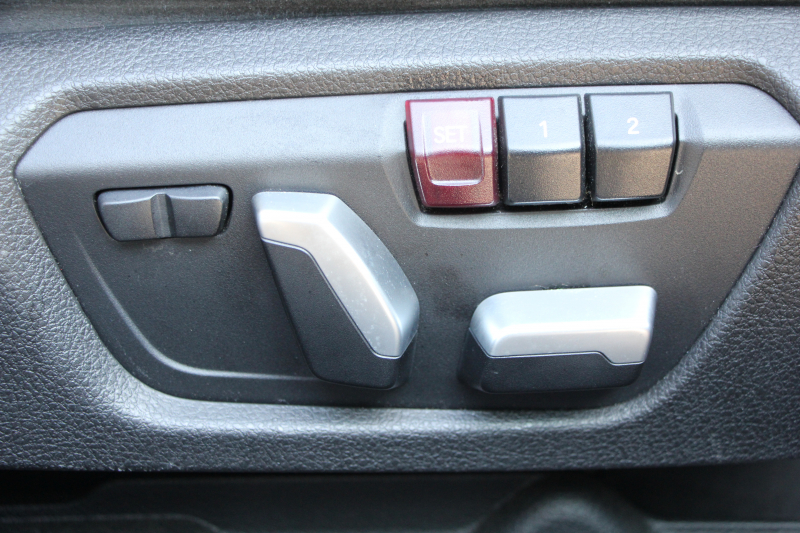 BMW 3シリーズ 320i ﾂｰﾘﾝｸﾞMｽﾎﾟｰﾂ 後期 8A新ｴﾝｼﾞﾝ ﾊﾟﾉﾗﾏｻﾝﾙｰﾌ LEDﾍｯﾄﾞﾗｲﾄ &ﾃｰﾙ 追従ACC ﾚｰﾝﾁｪﾝｼﾞ警告 衝突軽減ﾌﾞﾚｰｷ 車線逸脱警告 Bｶﾒﾗ ﾀｯﾁﾊﾟｯﾄﾞ対応iﾄﾞﾗｲﾌﾞHDDﾅﾋﾞBluetooth接続 電動ﾄﾗﾝｸ 2年保証