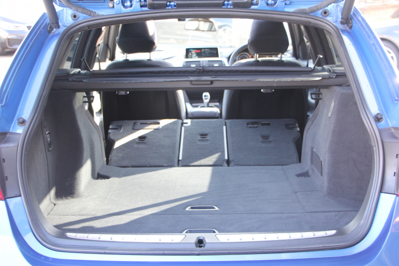 BMW 3シリーズ 320i ﾂｰﾘﾝｸﾞMｽﾎﾟｰﾂ 後期 8A新ｴﾝｼﾞﾝ ﾊﾟﾉﾗﾏｻﾝﾙｰﾌ LEDﾍｯﾄﾞﾗｲﾄ &ﾃｰﾙ 追従ACC ﾚｰﾝﾁｪﾝｼﾞ警告 衝突軽減ﾌﾞﾚｰｷ 車線逸脱警告 Bｶﾒﾗ ﾀｯﾁﾊﾟｯﾄﾞ対応iﾄﾞﾗｲﾌﾞHDDﾅﾋﾞBluetooth接続 電動ﾄﾗﾝｸ 2年保証