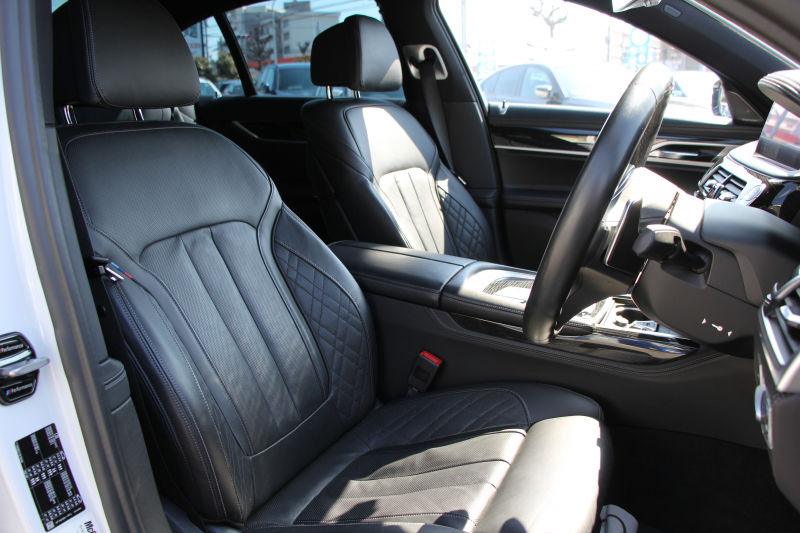 BMW 7シリーズ 740i Mｽﾎﾟｰﾂ 後期ﾓﾃﾞﾙ ☆2/1迄期間限定掲載 特選車☆3Ddesignｴｱﾛ ｻﾝﾙｰﾌ 全ﾋｰﾀｰ黒革 ﾍﾞﾝﾁﾚｰｼｮﾝ ｺﾝﾌｫｰﾄｼｰﾄ ﾚｰｻﾞｰﾗｲﾄ ﾊｰﾏﾝｶｰﾄﾞﾝ 全ﾄﾞｱｿﾌﾄｸﾛｰｽﾞﾗｲﾌﾞｺｯｸﾋﾟｯﾄ ｶｰﾌﾟﾚｲ 360度ｶﾒﾗ 追ACC HUD 2年保証