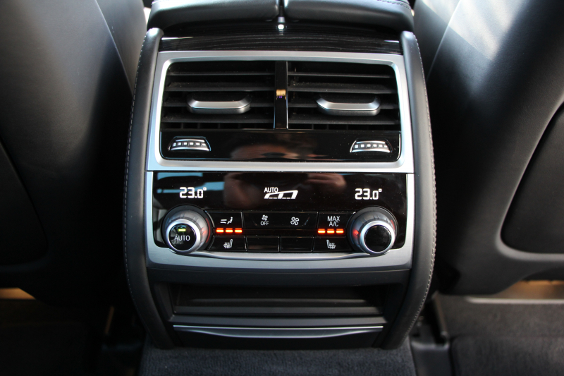 BMW 7シリーズ 740i Mｽﾎﾟｰﾂ 後期ﾓﾃﾞﾙ ☆2/1迄期間限定掲載 特選車☆3Ddesignｴｱﾛ ｻﾝﾙｰﾌ 全ﾋｰﾀｰ黒革 ﾍﾞﾝﾁﾚｰｼｮﾝ ｺﾝﾌｫｰﾄｼｰﾄ ﾚｰｻﾞｰﾗｲﾄ ﾊｰﾏﾝｶｰﾄﾞﾝ 全ﾄﾞｱｿﾌﾄｸﾛｰｽﾞﾗｲﾌﾞｺｯｸﾋﾟｯﾄ ｶｰﾌﾟﾚｲ 360度ｶﾒﾗ 追ACC HUD 2年保証