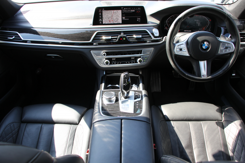 BMW 7シリーズ 740i Mｽﾎﾟｰﾂ 後期ﾓﾃﾞﾙ ☆2/1迄期間限定掲載 特選車☆3Ddesignｴｱﾛ ｻﾝﾙｰﾌ 全ﾋｰﾀｰ黒革 ﾍﾞﾝﾁﾚｰｼｮﾝ ｺﾝﾌｫｰﾄｼｰﾄ ﾚｰｻﾞｰﾗｲﾄ ﾊｰﾏﾝｶｰﾄﾞﾝ 全ﾄﾞｱｿﾌﾄｸﾛｰｽﾞﾗｲﾌﾞｺｯｸﾋﾟｯﾄ ｶｰﾌﾟﾚｲ 360度ｶﾒﾗ 追ACC HUD 2年保証