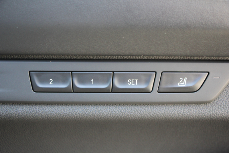 BMW 7シリーズ 740i Mｽﾎﾟｰﾂ 後期ﾓﾃﾞﾙ ☆2/1迄期間限定掲載 特選車☆3Ddesignｴｱﾛ ｻﾝﾙｰﾌ 全ﾋｰﾀｰ黒革 ﾍﾞﾝﾁﾚｰｼｮﾝ ｺﾝﾌｫｰﾄｼｰﾄ ﾚｰｻﾞｰﾗｲﾄ ﾊｰﾏﾝｶｰﾄﾞﾝ 全ﾄﾞｱｿﾌﾄｸﾛｰｽﾞﾗｲﾌﾞｺｯｸﾋﾟｯﾄ ｶｰﾌﾟﾚｲ 360度ｶﾒﾗ 追ACC HUD 2年保証