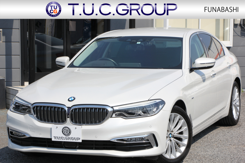 BMW 5シリーズ 523d ﾗｸﾞｼﾞｭｱﾘｰ ﾃﾞﾋﾞｭｰP 真珠色 全席ﾋｰﾀｰ黒革 HUD ｿﾌﾄｸﾛｰｽﾞﾄﾞｱ ｼﾞｪｽﾁｬｰC 追従ACC ｽﾃｱﾘﾝｸﾞｻﾎﾟｰﾄ LEDﾍｯﾄﾞﾗｲﾄ ｵｰﾄﾊｲﾋﾞｰﾑ ﾀｯﾁ画面HDDﾅﾋﾞTV 360度ｶﾒﾗ 電動ﾄﾗﾝｸ ｽﾏｰﾄｷｰ ｱﾝﾋﾞｴﾝﾄﾗｲﾄ ｸﾛｰﾑﾗｲﾝｴｸｽﾃﾘｱ 2年保証