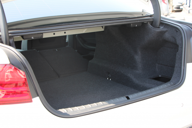 BMW 5シリーズ 523d ﾗｸﾞｼﾞｭｱﾘｰ ﾃﾞﾋﾞｭｰP 真珠色 全席ﾋｰﾀｰ黒革 HUD ｿﾌﾄｸﾛｰｽﾞﾄﾞｱ ｼﾞｪｽﾁｬｰC 追従ACC ｽﾃｱﾘﾝｸﾞｻﾎﾟｰﾄ LEDﾍｯﾄﾞﾗｲﾄ ｵｰﾄﾊｲﾋﾞｰﾑ ﾀｯﾁ画面HDDﾅﾋﾞTV 360度ｶﾒﾗ 電動ﾄﾗﾝｸ ｽﾏｰﾄｷｰ ｱﾝﾋﾞｴﾝﾄﾗｲﾄ ｸﾛｰﾑﾗｲﾝｴｸｽﾃﾘｱ 2年保証