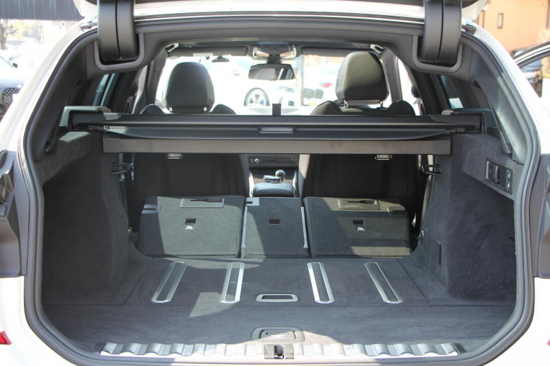 BMW 3シリーズ 320d Xdrive ﾂｰﾘﾝｸﾞMｽﾎﾟｰﾂ ﾊｲﾗｲﾝ&ｺﾝﾌｫｰﾄP 4WD ﾊﾟﾉﾗﾏｻﾝﾙｰﾌ ﾋｰﾀｰ黒革 ﾗﾝﾊﾞｰｻﾎﾟｰﾄ LEDﾍｯﾄﾞﾗｲﾄ ｵｰﾄﾊｲﾋﾞｰﾑ LCI用Mﾊﾟﾌｫｰﾏﾝｽ19AW  Applecarplay BMWﾗｲﾌﾞｺｯｸﾋﾟｯﾄﾞ電動ﾄﾗﾝｸ 追従ACC ｽﾃｱﾘﾝｸﾞｻﾎﾟｰﾄ 2年保証