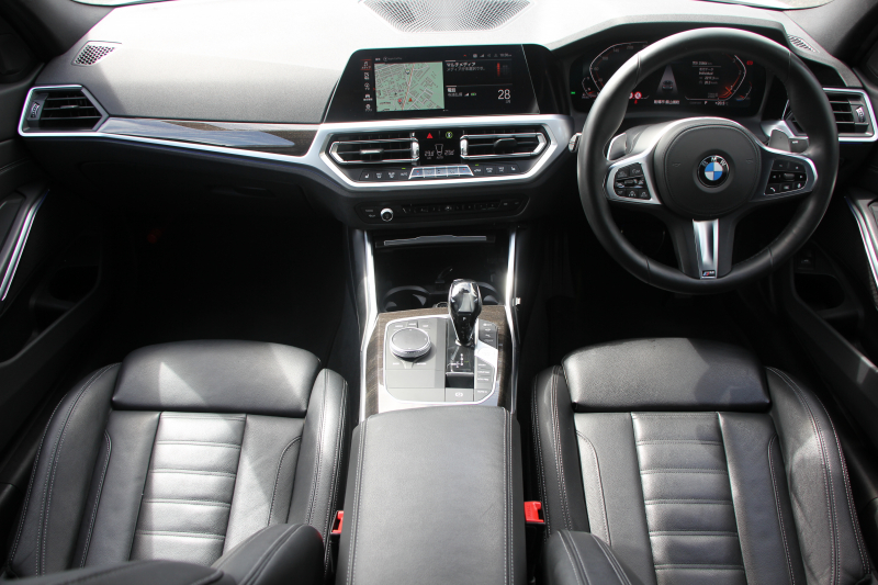 BMW 3シリーズ 320d Xdrive Mｽﾎﾟｰﾂ ﾊｲﾗｲﾝ ｺﾝﾌｫｰﾄP 4WD ﾋｰﾀｰ黒革 LEDﾍｯﾄﾞﾗｲﾄ ｵｰﾄﾊｲﾋﾞｰﾑ 追従ACC ｽﾃｱﾘﾝｸﾞｻﾎﾟｰﾄ ﾌﾙｾｸﾞTV Applecarplay対応 360度ｶﾒﾗ Pｱｼｽﾄ ﾀｯﾁ画面HDDﾅﾋﾞ電動ﾄﾗﾝｸ 3Ddesignｻｽ&ﾄﾗﾝｸｽﾎﾟｲﾗｰ ﾗﾝﾊﾞｰｻﾎﾟｰﾄ 2年保証