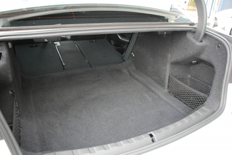 BMW 3シリーズ 320d Xdrive Mｽﾎﾟｰﾂ ﾊｲﾗｲﾝ ｺﾝﾌｫｰﾄP 4WD ﾋｰﾀｰ黒革 LEDﾍｯﾄﾞﾗｲﾄ ｵｰﾄﾊｲﾋﾞｰﾑ 追従ACC ｽﾃｱﾘﾝｸﾞｻﾎﾟｰﾄ ﾌﾙｾｸﾞTV Applecarplay対応 360度ｶﾒﾗ Pｱｼｽﾄ ﾀｯﾁ画面HDDﾅﾋﾞ電動ﾄﾗﾝｸ 3Ddesignｻｽ&ﾄﾗﾝｸｽﾎﾟｲﾗｰ ﾗﾝﾊﾞｰｻﾎﾟｰﾄ 2年保証