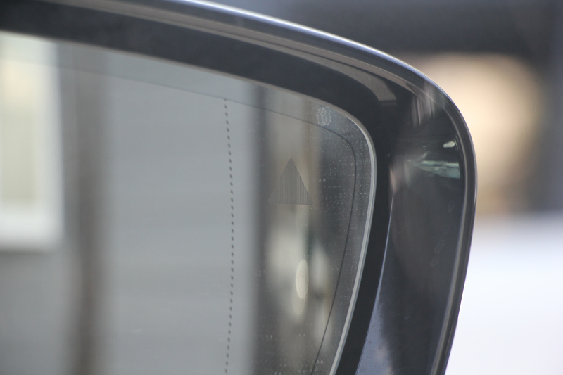 BMW 5シリーズ 530i ｴﾃﾞｨｼｮﾝﾐｯｼｮﾝｲﾝﾎﾟｯｼﾌﾞﾙ 特別仕様車 高出力 ﾅｲﾄﾌﾞﾙｰﾚｻﾞｰ ｱﾀﾞﾌﾟﾃｨﾌﾞｻｽ HUD ﾊｰﾏﾝｶｰﾄﾞﾝ 追従ACC ｽﾃｱﾘﾝｸﾞｻﾎﾟｰﾄ ﾀｯﾁ画面HDDﾅﾋﾞTV LEDﾍｯﾄﾞﾗｲﾄ ｵｰﾄﾊｲﾋﾞｰﾑ 電動ﾄﾗﾝｸ 360度ｶﾒﾗ 全席ﾋｰﾀｰ ﾌﾞﾗｯｸ19AW 2年保証