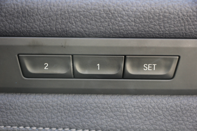 BMW 5シリーズ 530i ｴﾃﾞｨｼｮﾝﾐｯｼｮﾝｲﾝﾎﾟｯｼﾌﾞﾙ 特別仕様車 高出力 ﾅｲﾄﾌﾞﾙｰﾚｻﾞｰ ｱﾀﾞﾌﾟﾃｨﾌﾞｻｽ HUD ﾊｰﾏﾝｶｰﾄﾞﾝ 追従ACC ｽﾃｱﾘﾝｸﾞｻﾎﾟｰﾄ ﾀｯﾁ画面HDDﾅﾋﾞTV LEDﾍｯﾄﾞﾗｲﾄ ｵｰﾄﾊｲﾋﾞｰﾑ 電動ﾄﾗﾝｸ 360度ｶﾒﾗ 全席ﾋｰﾀｰ ﾌﾞﾗｯｸ19AW 2年保証