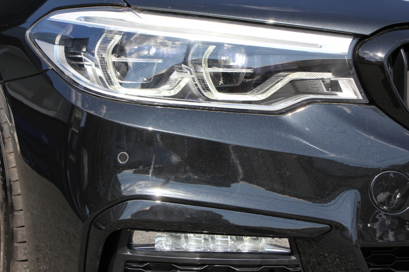 BMW 5シリーズ 530i ﾂｰﾘﾝｸﾞｴﾃﾞｨｼｮﾝﾐｯｼｮﾝｲﾝﾎﾟｯｼﾌﾞﾙ 特別仕様車 高出力 ﾅｲﾄﾌﾞﾙｰﾚｻﾞｰ ｱﾀﾞﾌﾟﾃｨﾌﾞｻｽ HUD ﾊｰﾏﾝｶｰﾄﾞﾝ ACC ｽﾃｱﾘﾝｸﾞｻﾎﾟｰﾄ ﾀｯﾁ画面HDDﾅﾋﾞTV LEDﾍｯﾄﾞﾗｲﾄ ｵｰﾄﾊｲﾋﾞｰﾑ 電動ﾄﾗﾝｸ 360度ｶﾒﾗ 全席ﾋｰﾀｰ ﾌﾞﾗｯｸ19AW 2年保証