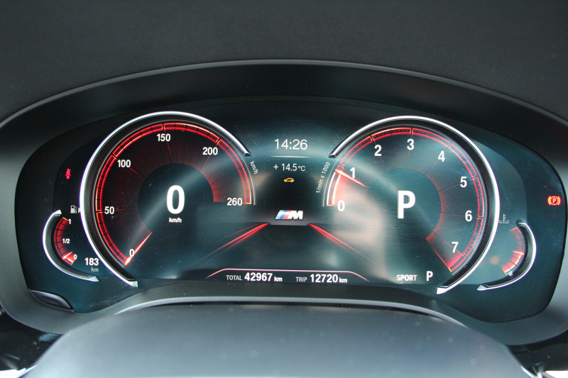 BMW 5シリーズ 530i ﾂｰﾘﾝｸﾞｴﾃﾞｨｼｮﾝﾐｯｼｮﾝｲﾝﾎﾟｯｼﾌﾞﾙ 特別仕様車 高出力 ﾅｲﾄﾌﾞﾙｰﾚｻﾞｰ ｱﾀﾞﾌﾟﾃｨﾌﾞｻｽ HUD ﾊｰﾏﾝｶｰﾄﾞﾝ ACC ｽﾃｱﾘﾝｸﾞｻﾎﾟｰﾄ ﾀｯﾁ画面HDDﾅﾋﾞTV LEDﾍｯﾄﾞﾗｲﾄ ｵｰﾄﾊｲﾋﾞｰﾑ 電動ﾄﾗﾝｸ 360度ｶﾒﾗ 全席ﾋｰﾀｰ ﾌﾞﾗｯｸ19AW 2年保証