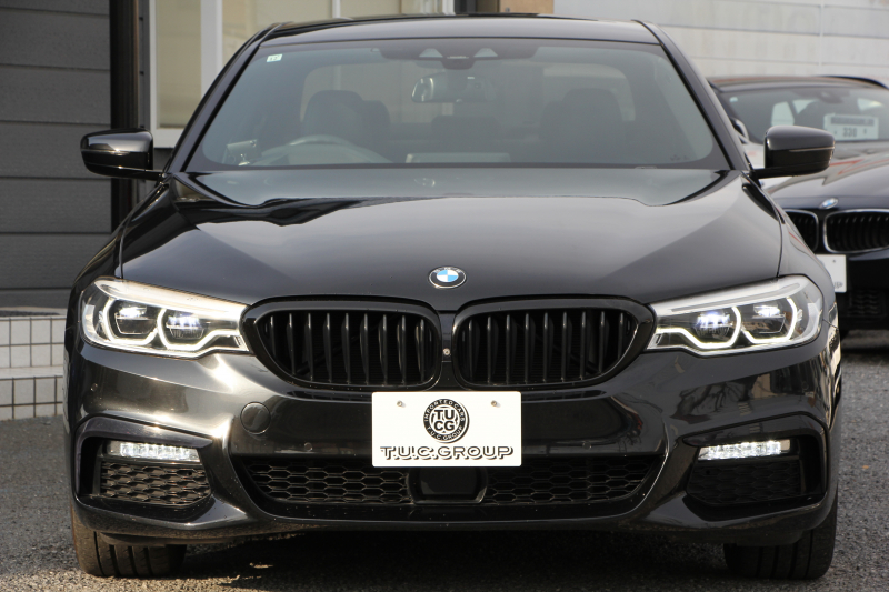 BMW 5シリーズ 530i ｴﾃﾞｨｼｮﾝﾐｯｼｮﾝｲﾝﾎﾟｯｼﾌﾞﾙ 特別仕様車 高出力 ﾅｲﾄﾌﾞﾙｰﾚｻﾞｰ ｱﾀﾞﾌﾟﾃｨﾌﾞｻｽ HUD ﾊｰﾏﾝｶｰﾄﾞﾝ 追従ACC ｽﾃｱﾘﾝｸﾞｻﾎﾟｰﾄ ﾀｯﾁ画面HDDﾅﾋﾞTV LEDﾍｯﾄﾞﾗｲﾄ ｵｰﾄﾊｲﾋﾞｰﾑ 電動ﾄﾗﾝｸ 360度ｶﾒﾗ 全席ﾋｰﾀｰ ﾌﾞﾗｯｸ19AW 2年保証