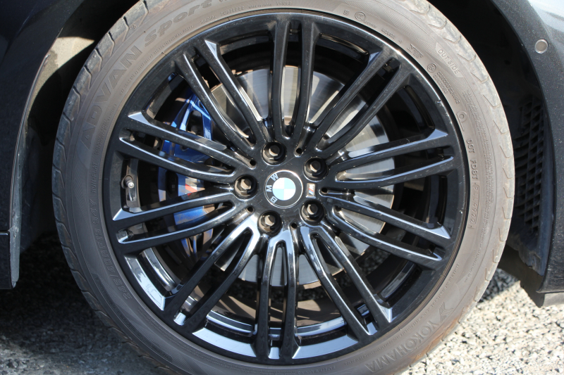 BMW 5シリーズ 530i ｴﾃﾞｨｼｮﾝﾐｯｼｮﾝｲﾝﾎﾟｯｼﾌﾞﾙ 特別仕様車 高出力 ﾅｲﾄﾌﾞﾙｰﾚｻﾞｰ ｱﾀﾞﾌﾟﾃｨﾌﾞｻｽ HUD ﾊｰﾏﾝｶｰﾄﾞﾝ 追従ACC ｽﾃｱﾘﾝｸﾞｻﾎﾟｰﾄ ﾀｯﾁ画面HDDﾅﾋﾞTV LEDﾍｯﾄﾞﾗｲﾄ ｵｰﾄﾊｲﾋﾞｰﾑ 電動ﾄﾗﾝｸ 360度ｶﾒﾗ 全席ﾋｰﾀｰ ﾌﾞﾗｯｸ19AW 2年保証