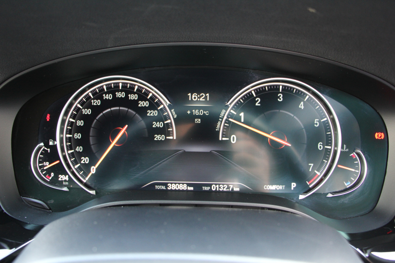 BMW 5シリーズ 530i ｴﾃﾞｨｼｮﾝﾐｯｼｮﾝｲﾝﾎﾟｯｼﾌﾞﾙ 特別仕様車 高出力 ﾅｲﾄﾌﾞﾙｰﾚｻﾞｰ ｱﾀﾞﾌﾟﾃｨﾌﾞｻｽ HUD ﾊｰﾏﾝｶｰﾄﾞﾝ 追従ACC ｽﾃｱﾘﾝｸﾞｻﾎﾟｰﾄ ﾀｯﾁ画面HDDﾅﾋﾞTV LEDﾍｯﾄﾞﾗｲﾄ ｵｰﾄﾊｲﾋﾞｰﾑ 電動ﾄﾗﾝｸ 360度ｶﾒﾗ 全席ﾋｰﾀｰ ﾌﾞﾗｯｸ19AW 2年保証