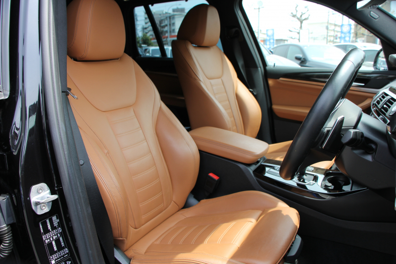 BMW X3 Xdrive20d Mｽﾎﾟｰﾂ ﾊｲﾗｲﾝ ｾﾚｸﾄP ﾊﾟﾉﾗﾏｻﾝﾙｰﾌ ｺﾆｬｯｸﾚｻﾞｰ 全席ﾋｰﾀｰ ﾊｰﾏﾝｶｰﾄﾞﾝｻﾗｳﾝﾄﾞHUD ｱﾝﾋﾞｴﾝﾄﾗｲﾄ ﾘｱｼｰﾄ可倒調整 LEDﾍｯﾄﾞﾗｲﾄ 追従ACC ｽﾃｱﾘﾝｸﾞｻﾎﾟｰﾄ ﾀｯﾁ画面HDDﾅﾋﾞ360度ｶﾒﾗ 電動ﾄﾗﾝｸ 液晶ﾒｰﾀｰ 2年保証