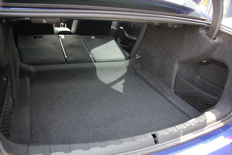 BMW 3シリーズ 320i Mｽﾎﾟｰﾂ ﾃﾞﾋﾞｭｰ&ｺﾝﾌｫｰﾄP ﾋｰﾀｰ黒革 19AW HUD BMWﾗｲﾌﾞｺｯｸﾋﾟｯﾄﾞﾀｯﾁﾊﾟﾈﾙ対応HDDﾅﾋﾞApplecarplay対応 電動ﾄﾗﾝｸ LEDﾍｯﾄﾞﾗｲﾄ LEDﾌｫｸﾞPｱｼｽﾄ 追従ACC ｽﾃｱﾘﾝｸﾞｻﾎﾟｰﾄ Hifiｽﾋﾟｰｶｰ 2年保証