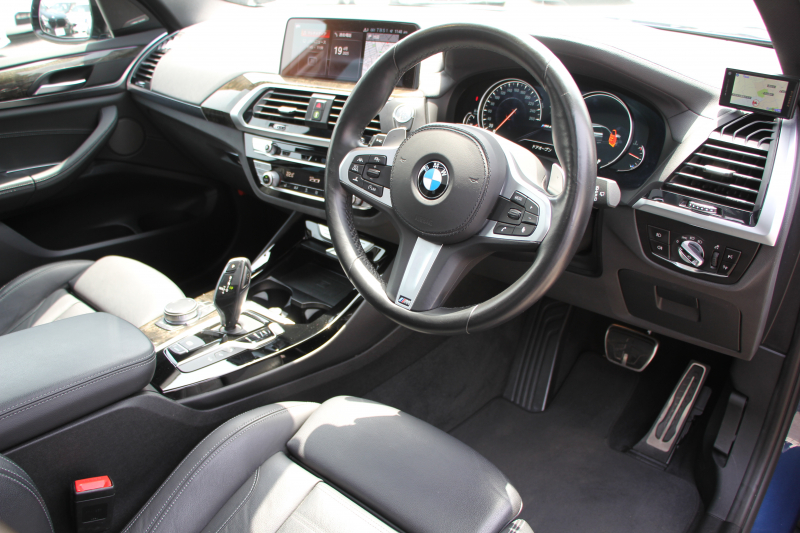 BMW X3 M40d ｾﾚｸﾄP 326馬力 3.0Lﾃﾞｨｰｾﾞﾙﾀｰﾎﾞﾊﾟﾉﾗﾏｻﾝﾙｰﾌ 全席ﾋｰﾀｰ黒革 ﾊｰﾏﾝｶｰﾄﾞﾝｻｳﾝﾄﾞHUD 専用21AW Mｽﾎﾟｰﾂﾃﾞﾌ&ﾌﾞﾚｰｷ 追従ACC ｽﾃｱﾘﾝｸﾞｻﾎﾟｰﾄ ﾀｯﾁ画面HDDﾅﾋﾞTV 360度ｶﾒﾗ ｱﾝﾋﾞｴﾝﾄﾗｲﾄ 電動ﾄﾗﾝｸ LEDﾍｯﾄﾞﾗｲﾄ 2年保証