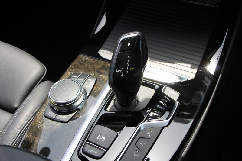 BMW X3 M40d ｾﾚｸﾄP 326馬力 3.0Lﾃﾞｨｰｾﾞﾙﾀｰﾎﾞﾊﾟﾉﾗﾏｻﾝﾙｰﾌ 全席ﾋｰﾀｰ黒革 ﾊｰﾏﾝｶｰﾄﾞﾝｻｳﾝﾄﾞHUD 専用21AW Mｽﾎﾟｰﾂﾃﾞﾌ&ﾌﾞﾚｰｷ 追従ACC ｽﾃｱﾘﾝｸﾞｻﾎﾟｰﾄ ﾀｯﾁ画面HDDﾅﾋﾞTV 360度ｶﾒﾗ ｱﾝﾋﾞｴﾝﾄﾗｲﾄ 電動ﾄﾗﾝｸ LEDﾍｯﾄﾞﾗｲﾄ 2年保証