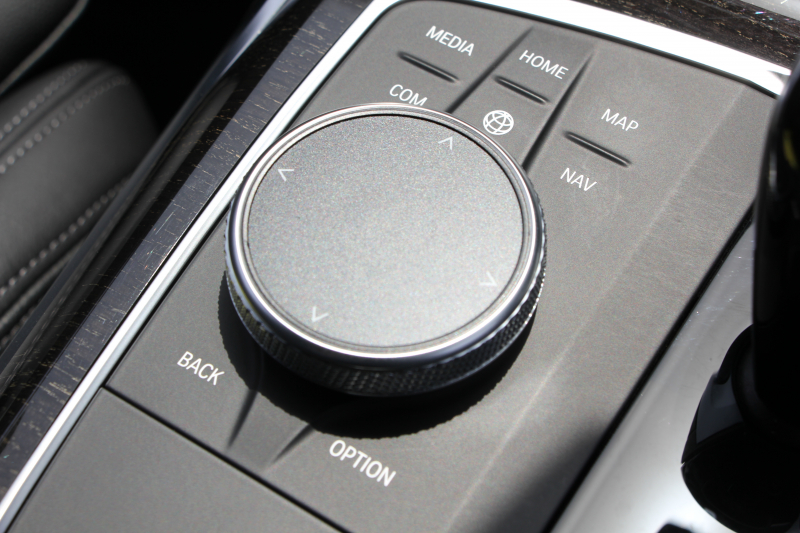 BMW 3シリーズ 330e Mｽﾎﾟｰﾂ ﾊｲﾗｲﾝ ｲﾉﾍﾞｰｼｮﾝ&ｺﾝﾌｫｰﾄP PHEV 1ｵｰﾅ ﾋｰﾀｰ黒革 ﾚｰｻﾞｰﾗｲﾄ ｼﾞｪｽﾁｬｰC 360度ｶﾒﾗ 後退ｱｼｽﾄ HUD 追従ACC ｽﾃｱﾘﾝｸﾞｻﾎﾟｰﾄ Applecarplay ﾗﾝﾊﾞｰｻﾎﾟｰﾄ 電動ﾄﾗﾝｸ Msportﾌﾞﾚｰｷ BMWﾗｲﾌﾞｺｯｸﾋﾟｯﾄﾞ2年保証