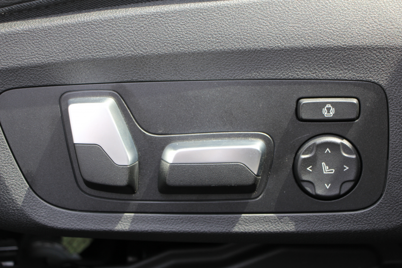 BMW 3シリーズ 330e Mｽﾎﾟｰﾂ ﾊｲﾗｲﾝ ｲﾉﾍﾞｰｼｮﾝ&ｺﾝﾌｫｰﾄP PHEV 1ｵｰﾅ ﾋｰﾀｰ黒革 ﾚｰｻﾞｰﾗｲﾄ ｼﾞｪｽﾁｬｰC 360度ｶﾒﾗ 後退ｱｼｽﾄ HUD 追従ACC ｽﾃｱﾘﾝｸﾞｻﾎﾟｰﾄ Applecarplay ﾗﾝﾊﾞｰｻﾎﾟｰﾄ 電動ﾄﾗﾝｸ Msportﾌﾞﾚｰｷ BMWﾗｲﾌﾞｺｯｸﾋﾟｯﾄﾞ2年保証