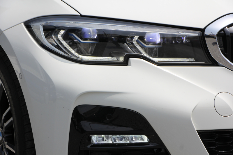 BMW 3シリーズ 330e Mｽﾎﾟｰﾂ ﾊｲﾗｲﾝ ｲﾉﾍﾞｰｼｮﾝ&ｺﾝﾌｫｰﾄP PHEV 1ｵｰﾅ ﾋｰﾀｰ黒革 ﾚｰｻﾞｰﾗｲﾄ ｼﾞｪｽﾁｬｰC 360度ｶﾒﾗ 後退ｱｼｽﾄ HUD 追従ACC ｽﾃｱﾘﾝｸﾞｻﾎﾟｰﾄ Applecarplay ﾗﾝﾊﾞｰｻﾎﾟｰﾄ 電動ﾄﾗﾝｸ Msportﾌﾞﾚｰｷ BMWﾗｲﾌﾞｺｯｸﾋﾟｯﾄﾞ2年保証