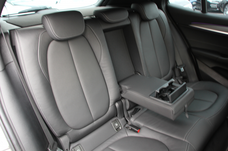 BMW X2 Xdrive20i MｽﾎﾟｰﾂX ﾃﾞﾋﾞｭｰP 4WD ﾊｲﾗｲﾝ ｺﾝﾌｫｰﾄP 追従ACC HUD ﾋｰﾀｰ黒革 電動ｼｰﾄ ｵﾌﾟｼｮﾝ20AW Mﾘｱｽﾎﾟｲﾗｰ ﾀｯﾁ画面HDDﾅﾋﾞBｶﾒﾗ Pｱｼｽﾄ CD&DVD再生可能 Bluetooth接続 電動ﾄﾗﾝｸ LEDﾍｯﾄﾞﾗｲﾄ ｽﾏｰﾄｷｰ 8速AT 2年保証