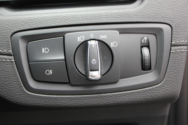 BMW X2 Xdrive20i MｽﾎﾟｰﾂX ﾃﾞﾋﾞｭｰP 4WD ﾊｲﾗｲﾝ ｺﾝﾌｫｰﾄP 追従ACC HUD ﾋｰﾀｰ黒革 電動ｼｰﾄ ｵﾌﾟｼｮﾝ20AW Mﾘｱｽﾎﾟｲﾗｰ ﾀｯﾁ画面HDDﾅﾋﾞBｶﾒﾗ Pｱｼｽﾄ CD&DVD再生可能 Bluetooth接続 電動ﾄﾗﾝｸ LEDﾍｯﾄﾞﾗｲﾄ ｽﾏｰﾄｷｰ 8速AT 2年保証