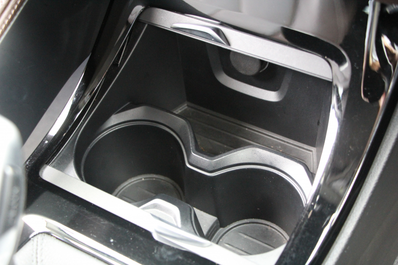 BMW X1 Xdrive18d Xﾗｲﾝ ﾊｲﾗｲﾝ&ｺﾝﾌｫｰﾄP 1ｵ-ﾅ LCI後期 ﾌｪｲｽﾘﾌﾄ後 真珠色 ﾋｰﾀｰ付ﾓｶﾚｻﾞｰ 追従ACC 電動ｼｰﾄ LEDﾍｯﾄﾞﾗｲﾄ 電動ﾄﾗﾝｸ ﾀｯﾁ画面ﾅﾋﾞ衝突軽減ﾌﾞﾚｰｷ 車線逸脱警告 歩行者警告 18AW ｳｯﾄﾞﾊﾟﾈﾙ 2年保証