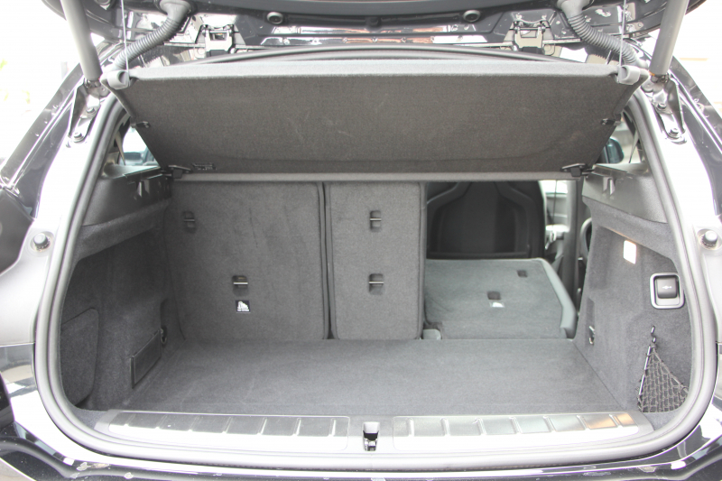 BMW X2 Xdrive20i MｽﾎﾟｰﾂX ﾃﾞﾋﾞｭｰP 4WD ﾊｲﾗｲﾝ ｺﾝﾌｫｰﾄP 追従ACC HUD ﾋｰﾀｰ黒革 電動ｼｰﾄ ｵﾌﾟｼｮﾝ20AW Mﾘｱｽﾎﾟｲﾗｰ ﾀｯﾁ画面HDDﾅﾋﾞBｶﾒﾗ Pｱｼｽﾄ CD&DVD再生可能 Bluetooth接続 電動ﾄﾗﾝｸ LEDﾍｯﾄﾞﾗｲﾄ ｽﾏｰﾄｷｰ 8速AT 2年保証