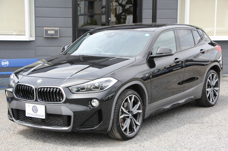 BMW X2 Xdrive20i MｽﾎﾟｰﾂX ﾃﾞﾋﾞｭｰP 4WD ﾊｲﾗｲﾝ ｺﾝﾌｫｰﾄP 追従ACC HUD ﾋｰﾀｰ黒革 電動ｼｰﾄ ｵﾌﾟｼｮﾝ20AW Mﾘｱｽﾎﾟｲﾗｰ ﾀｯﾁ画面HDDﾅﾋﾞBｶﾒﾗ Pｱｼｽﾄ CD&DVD再生可能 Bluetooth接続 電動ﾄﾗﾝｸ LEDﾍｯﾄﾞﾗｲﾄ ｽﾏｰﾄｷｰ 8速AT 2年保証