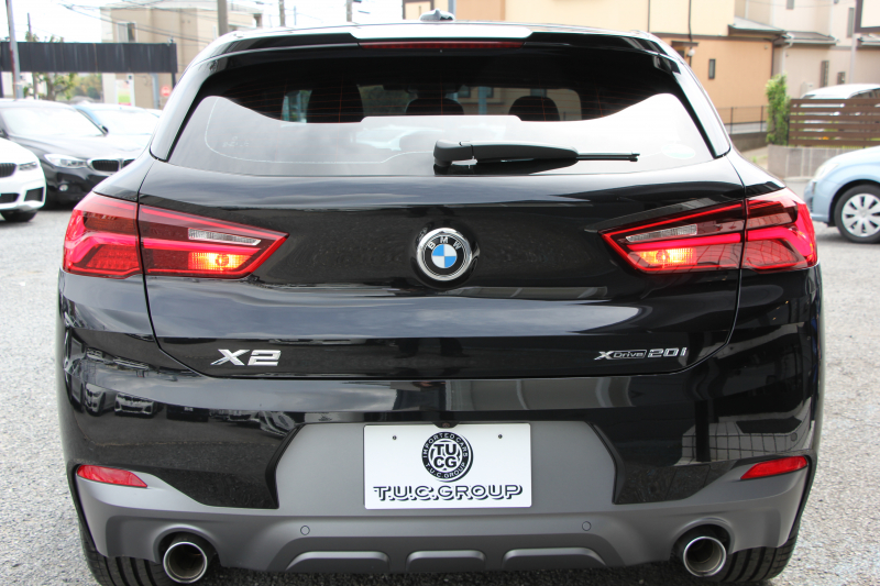 BMW X2 Xdrive20i MｽﾎﾟｰﾂX ﾃﾞﾋﾞｭｰP 4WD ﾊｲﾗｲﾝ ｺﾝﾌｫｰﾄP 追従ACC HUD ﾋｰﾀｰ黒革 電動ｼｰﾄ ｵﾌﾟｼｮﾝ20AW Mﾘｱｽﾎﾟｲﾗｰ ﾀｯﾁ画面HDDﾅﾋﾞBｶﾒﾗ Pｱｼｽﾄ CD&DVD再生可能 Bluetooth接続 電動ﾄﾗﾝｸ LEDﾍｯﾄﾞﾗｲﾄ ｽﾏｰﾄｷｰ 8速AT 2年保証