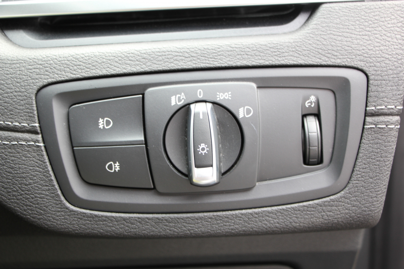 BMW X2 Xdrive20i MｽﾎﾟｰﾂX ﾃﾞﾋﾞｭｰP 4WD ﾊｲﾗｲﾝ ｺﾝﾌｫｰﾄP 追従ACC HUD ﾋｰﾀｰ黒革 電動ｼｰﾄ ｵﾌﾟｼｮﾝ20AW Mﾘｱｽﾎﾟｲﾗｰ ﾀｯﾁ画面HDDﾅﾋﾞBｶﾒﾗ Pｱｼｽﾄ CD&DVD再生可能 Bluetooth接続 電動ﾄﾗﾝｸ LEDﾍｯﾄﾞﾗｲﾄ ｽﾏｰﾄｷｰ 8速AT 2年保証