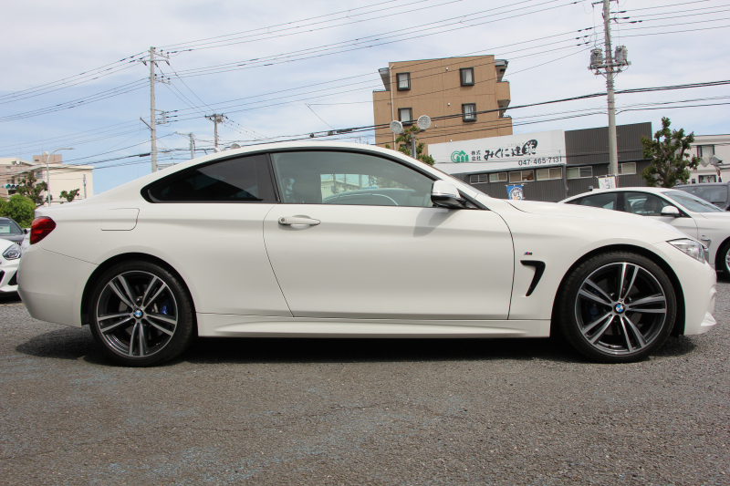 BMW 4シリーズ 420i ｸｰﾍﾟMｽﾎﾟｰﾂ ﾌｧｽﾄﾄﾗｯｸP 後期ｴﾝｼﾞﾝ ｱﾀﾞﾌﾟﾃｨﾌﾞMｻｽ Mｽﾎﾟｰﾂﾌﾞﾚｰｷ 19AW 追従ACC ﾚｰﾝﾁｪﾝｼﾞ警告 衝突軽減ﾌﾞﾚｰｷ 車線逸脱警告 歩行者警告 変更後第5世代HDDﾅﾋﾞBluetooth接続 ﾊﾟﾄﾞﾙｼﾌﾄ 2年保証