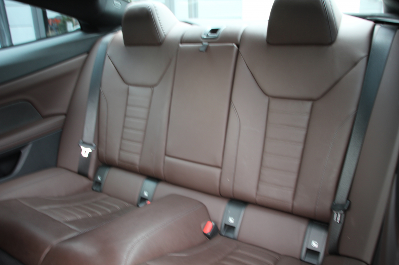 BMW 4シリーズ M440i Xdrive ｸｰﾍﾟ ｲﾉﾍﾞｰｼｮﾝP 4WD 直6ﾀｰﾎﾞ387馬力 ﾋｰﾀｰ付ﾓｶﾚｻﾞｰ ﾍﾞﾝﾁﾚｰｼｮﾝ  ﾚｰｻﾞｰﾗｲﾄ ﾊｰﾏﾝｶｰﾄﾞﾝ 可変Mｻｽ 専用ﾌﾞﾚｰｷ&ﾃﾞﾌ BMWﾗｲﾌﾞｺｯｸﾋﾟｯﾄ ｱｯﾌﾟﾙｶｰﾌﾟﾚｲ対応HDDﾅﾋﾞTV 置くだけ充電器 360度ｶﾒﾗ Dｱｼｽﾄﾌﾟﾛ HUD 真珠 2年保証