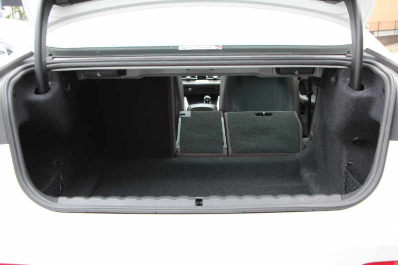 BMW 4シリーズ M440i Xdrive ｸｰﾍﾟ ｲﾉﾍﾞｰｼｮﾝP 4WD 直6ﾀｰﾎﾞ387馬力 ﾋｰﾀｰ付ﾓｶﾚｻﾞｰ ﾍﾞﾝﾁﾚｰｼｮﾝ  ﾚｰｻﾞｰﾗｲﾄ ﾊｰﾏﾝｶｰﾄﾞﾝ 可変Mｻｽ 専用ﾌﾞﾚｰｷ&ﾃﾞﾌ BMWﾗｲﾌﾞｺｯｸﾋﾟｯﾄ ｱｯﾌﾟﾙｶｰﾌﾟﾚｲ対応HDDﾅﾋﾞTV 置くだけ充電器 360度ｶﾒﾗ Dｱｼｽﾄﾌﾟﾛ HUD 真珠 2年保証