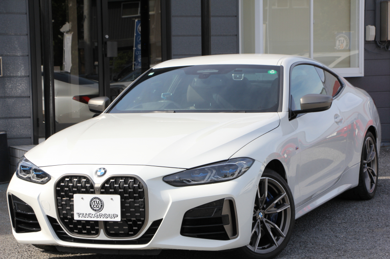 BMW 4シリーズ M440i Xdrive ｸｰﾍﾟ ｲﾉﾍﾞｰｼｮﾝP 4WD 直6ﾀｰﾎﾞ387馬力 ﾋｰﾀｰ付ﾓｶﾚｻﾞｰ ﾍﾞﾝﾁﾚｰｼｮﾝ  ﾚｰｻﾞｰﾗｲﾄ ﾊｰﾏﾝｶｰﾄﾞﾝ 可変Mｻｽ 専用ﾌﾞﾚｰｷ&ﾃﾞﾌ BMWﾗｲﾌﾞｺｯｸﾋﾟｯﾄ ｱｯﾌﾟﾙｶｰﾌﾟﾚｲ対応HDDﾅﾋﾞTV 置くだけ充電器 360度ｶﾒﾗ Dｱｼｽﾄﾌﾟﾛ HUD 真珠 2年保証