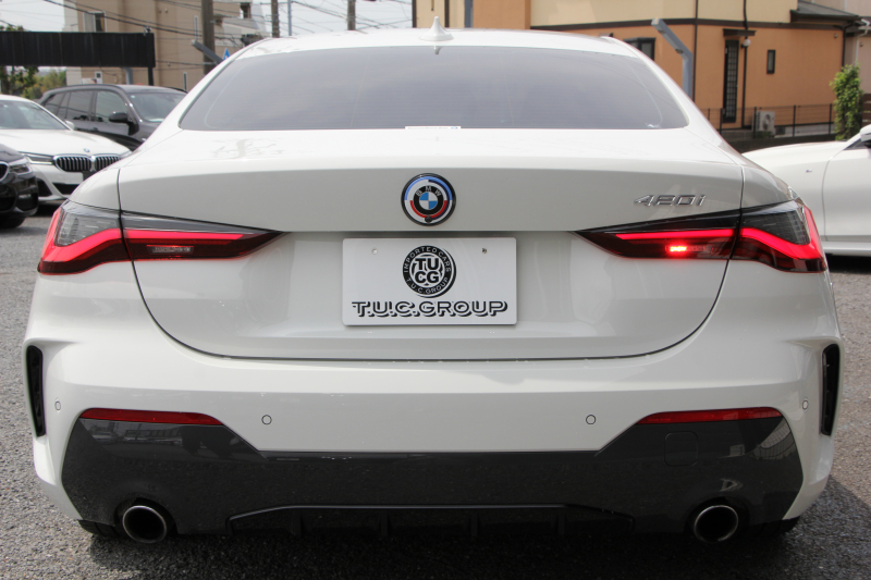 BMW 4シリーズ 420i ｸｰﾍﾟMｽﾎﾟｰﾂ  新車保証8年5月迄 50thｴﾝﾌﾞﾚﾑ ﾋｰﾀｰ黒革 ﾌﾞﾗｯｸﾎｲｰﾙ&ﾘｯﾌﾟｽﾎﾟｲﾗｰ&ﾌﾞﾗｯｸｸﾞﾘﾙ LEDﾍｯﾄﾞﾗｲﾄ ｵｰﾄﾊｲﾋﾞｰﾑ 電動ﾄﾗﾝｸ ﾜｲﾔﾚｽ充電 ｱｯﾌﾟﾙｶｰﾌﾟﾚｲ BMWﾗｲﾌﾞｺｯｸﾋﾟｯﾄ Pｱｼｽﾄ ｱﾝﾋﾞｴﾝﾄﾗｲﾄ 追従ACC 2年保証