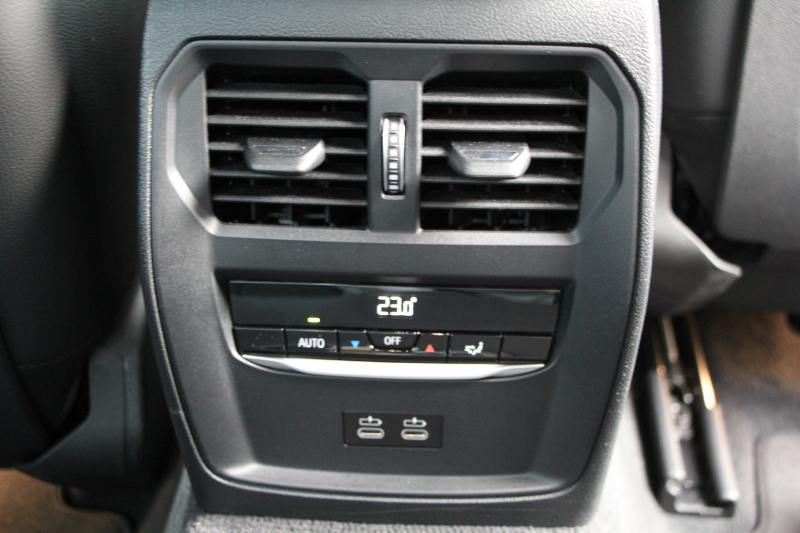 BMW 4シリーズ 420i ｸｰﾍﾟMｽﾎﾟｰﾂ  新車保証8年5月迄 50thｴﾝﾌﾞﾚﾑ ﾋｰﾀｰ黒革 ﾌﾞﾗｯｸﾎｲｰﾙ&ﾘｯﾌﾟｽﾎﾟｲﾗｰ&ﾌﾞﾗｯｸｸﾞﾘﾙ LEDﾍｯﾄﾞﾗｲﾄ ｵｰﾄﾊｲﾋﾞｰﾑ 電動ﾄﾗﾝｸ ﾜｲﾔﾚｽ充電 ｱｯﾌﾟﾙｶｰﾌﾟﾚｲ BMWﾗｲﾌﾞｺｯｸﾋﾟｯﾄ Pｱｼｽﾄ ｱﾝﾋﾞｴﾝﾄﾗｲﾄ 追従ACC 2年保証