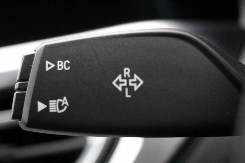 BMW 4シリーズ 420i ｸｰﾍﾟMｽﾎﾟｰﾂ  新車保証8年5月迄 50thｴﾝﾌﾞﾚﾑ ﾋｰﾀｰ黒革 ﾌﾞﾗｯｸﾎｲｰﾙ&ﾘｯﾌﾟｽﾎﾟｲﾗｰ&ﾌﾞﾗｯｸｸﾞﾘﾙ LEDﾍｯﾄﾞﾗｲﾄ ｵｰﾄﾊｲﾋﾞｰﾑ 電動ﾄﾗﾝｸ ﾜｲﾔﾚｽ充電 ｱｯﾌﾟﾙｶｰﾌﾟﾚｲ BMWﾗｲﾌﾞｺｯｸﾋﾟｯﾄ Pｱｼｽﾄ ｱﾝﾋﾞｴﾝﾄﾗｲﾄ 追従ACC 2年保証