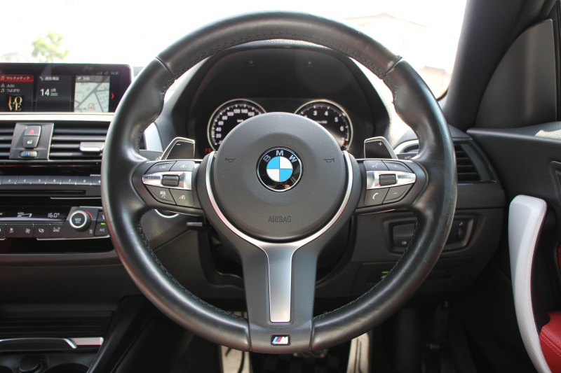 BMW 2シリーズ M240iｸｰﾍﾟ後期 340馬力 B58新ｴﾝｼﾞﾝ ﾋｰﾀｰ赤革 ｱﾀﾞﾌﾟﾃｨﾌﾞMｻｽ 追従ACC LEDﾍｯﾄﾞﾗｲﾄ&ﾃｰﾙ ﾀｯﾁ画面HDDﾅﾋﾞPｱｼｽﾄ 衝突軽減ﾌﾞﾚｰｷ 車線逸脱警告 歩行者警告 ﾊﾟﾄﾞﾙｼﾌﾄ ｽﾏｰﾄｷｰ 18AW Mｽﾎﾟｰﾂﾌﾞﾚｰｷ 2年保証