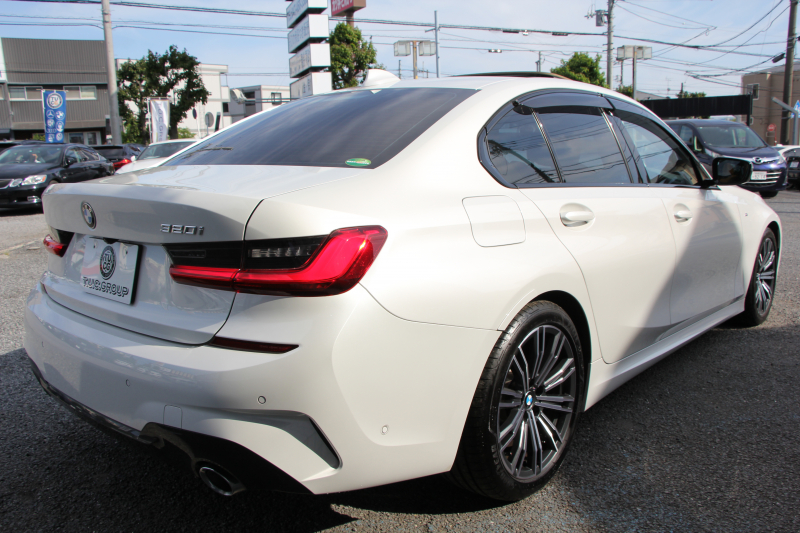 BMW 3シリーズ 320i Mｽﾎﾟｰﾂ ﾊｲﾗｲﾝ ｲﾉﾍﾞｰｼｮﾝ&ｺﾝﾌｫｰﾄP 真珠色 ｻﾝﾙｰﾌ ﾚｰｻﾞｰﾗｲﾄ HUD ｼﾞｪｽﾁｬｰｺﾝﾄﾛｰﾙ ｺﾆｬｯｸﾚｻﾞｰ ﾋｰﾀｰ&ﾗﾝﾊﾞｰ 追従ACC ｽﾃｱｻﾎﾟｰﾄ BMWﾗｲﾌﾞｺｯｸﾋﾟｯﾄ ｱｯﾌﾟﾙｶｰﾌﾟﾚｲ HDDﾅﾋﾞPｱｼｽﾄ ｵｰﾄﾊｲﾋﾞｰﾑ 電動ﾄﾗﾝｸ 2年保証