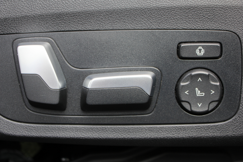 BMW 3シリーズ 320i Mｽﾎﾟｰﾂ ﾊｲﾗｲﾝ ｲﾉﾍﾞｰｼｮﾝ&ｺﾝﾌｫｰﾄP 真珠色 ｻﾝﾙｰﾌ ﾚｰｻﾞｰﾗｲﾄ HUD ｼﾞｪｽﾁｬｰｺﾝﾄﾛｰﾙ ｺﾆｬｯｸﾚｻﾞｰ ﾋｰﾀｰ&ﾗﾝﾊﾞｰ 追従ACC ｽﾃｱｻﾎﾟｰﾄ BMWﾗｲﾌﾞｺｯｸﾋﾟｯﾄ ｱｯﾌﾟﾙｶｰﾌﾟﾚｲ HDDﾅﾋﾞPｱｼｽﾄ ｵｰﾄﾊｲﾋﾞｰﾑ 電動ﾄﾗﾝｸ 2年保証