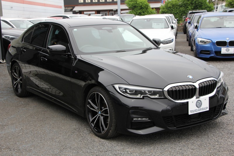 BMW 3シリーズ 320d Xdrive Mｽﾎﾟｰﾂ ﾃﾞﾋﾞｭｰP ｺﾝﾌｫｰﾄP 4WD ﾋｰﾀｰ黒革 ﾌﾞﾙｰｽﾃｯﾁ 19AW LEDﾍｯﾄﾞﾗｲﾄ ｵｰﾄﾊｲﾋﾞｰﾑ 追従ACC ｽﾃｱﾘﾝｸﾞｻﾎﾟｰﾄ ｱｯﾌﾟﾙｶｰﾌﾟﾚｲ Pｱｼｽﾄ ﾀｯﾁ画面HDDﾅﾋﾞ電動ﾄﾗﾝｸ ｽﾏｰﾄOP/CL Hifiｽﾋﾟｰｶｰ 2年保証