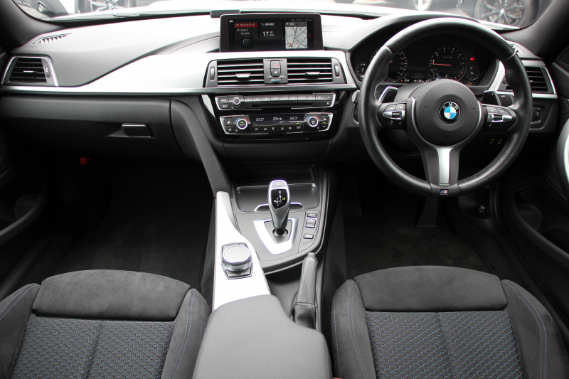 BMW 4シリーズ 420i ｸｰﾍﾟMｽﾎﾟｰﾂ 1ｵｰﾅ 最終ﾓﾃﾞﾙ 専用LEDｽﾓｰｸﾃｰﾙ&ｴｱﾛﾘｱﾃﾞｨﾌｭｰｻﾞｰ NEWﾙｰﾑﾐﾗｰ 追従ACC ﾚｰﾝC警告 LEDﾍｯﾄﾞﾗｲﾄ&ﾃｰﾙ ｼｰﾄﾋｰﾀｰ ﾀｯﾁ画面HDDﾅﾋﾞTV 液晶ﾒｰﾀｰ 衝突軽減ﾌﾞﾚｰｷ 車線逸脱警告 歩行者警告 Bｶﾒﾗ Bluetooth接続 ﾊﾟﾄﾞﾙｼﾌﾄ 2年保証