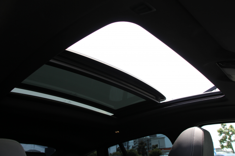 BMW X4 M40i ﾊﾟﾉﾗﾏｻﾝﾙｰﾌ ﾊｰﾏﾝｶｰﾄﾞﾝｻｳﾝﾄﾞﾍﾞﾝﾁﾚｰｼｮﾝ 360馬力 直6ﾀｰﾎﾞ全席ﾋｰﾀｰ黒革 ｱﾀﾞﾌﾟﾃｨﾌﾞMｻｽ ｱｲﾊﾞｯﾊﾛｰﾀﾞｳﾝ Mspﾌﾞﾚｰｷ 液晶ﾒｰﾀｰ 360度ｶﾒﾗ ﾀｯﾁ画面HDDﾅﾋﾞTV LEDﾍｯﾄﾞﾗｲﾄ ｵｰﾄﾊｲﾋﾞｰﾑ 電動ﾄﾗﾝｸ 専用21AW&ﾃﾞﾌ 2年保証