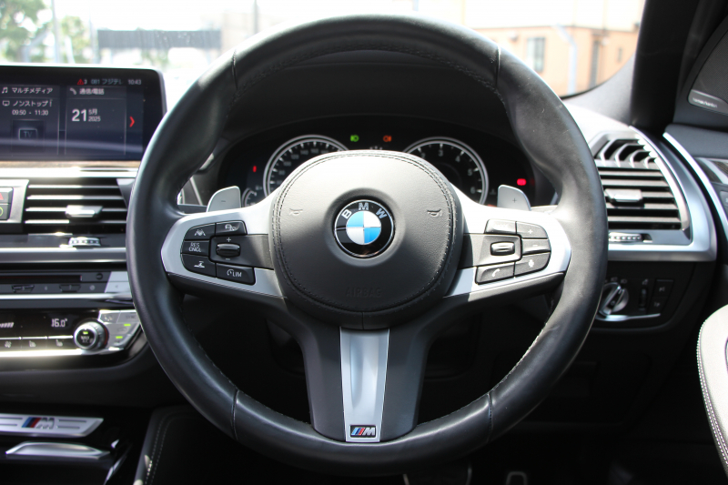 BMW X4 M40i ﾊﾟﾉﾗﾏｻﾝﾙｰﾌ ﾊｰﾏﾝｶｰﾄﾞﾝｻｳﾝﾄﾞﾍﾞﾝﾁﾚｰｼｮﾝ 360馬力 直6ﾀｰﾎﾞ全席ﾋｰﾀｰ黒革 ｱﾀﾞﾌﾟﾃｨﾌﾞMｻｽ ｱｲﾊﾞｯﾊﾛｰﾀﾞｳﾝ Mspﾌﾞﾚｰｷ 液晶ﾒｰﾀｰ 360度ｶﾒﾗ ﾀｯﾁ画面HDDﾅﾋﾞTV LEDﾍｯﾄﾞﾗｲﾄ ｵｰﾄﾊｲﾋﾞｰﾑ 電動ﾄﾗﾝｸ 専用21AW&ﾃﾞﾌ 2年保証