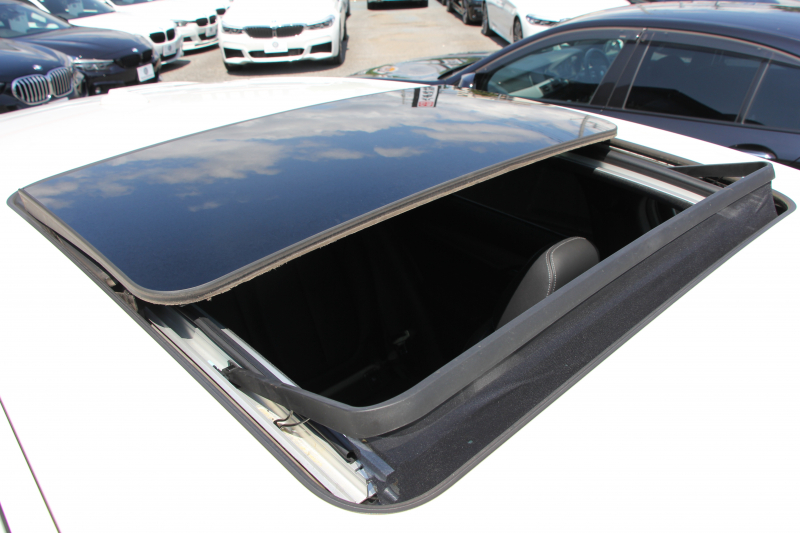 BMW X2 Xdrive20i MｽﾎﾟｰﾂX ﾃﾞﾋﾞｭｰ&ｾﾚｸﾄP ﾊｲﾗｲﾝ 4WD ﾊﾟﾉﾗﾏｻﾝﾙｰﾌ ｺﾝﾌｫｰﾄP 追従ACC HUD ﾋｰﾀｰ黒革 電動ｼｰﾄ ｵﾌﾟｼｮﾝ20AW Mﾘｱｽﾎﾟｲﾗｰ ﾀｯﾁ画面HDDﾅﾋﾞBｶﾒﾗ Pｱｼｽﾄ CD&DVD再生可能 Bluetooth接続 電動ﾄﾗﾝｸ LEDﾍｯﾄﾞﾗｲﾄ ｽﾏｰﾄｷｰ 8速AT 2年保証