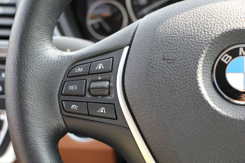 BMW 3シリーズ 320i ｸﾞﾗﾝﾂｰﾘｽﾓ ﾗｸﾞｼﾞｭｱﾘｰ 1ｵｰﾅ 追従ACC ｻﾄﾞﾙﾌﾞﾗｳﾝﾚｻﾞｰ ｼｰﾄﾋｰﾀｰ 衝突軽減ﾌﾞﾚｰｷ 車線逸脱警告 歩行者警告 ﾀｯﾁﾊﾟｯﾄﾞ対応iﾄﾞﾗｲﾌﾞHDDﾅﾋﾞBｶﾒﾗ 電動ﾄﾗﾝｸ ｽﾏｰﾄｷｰ Bluetooth接続 ｸﾛｰﾑﾗｲﾝｴｸｽﾃﾘｱ 2年保証