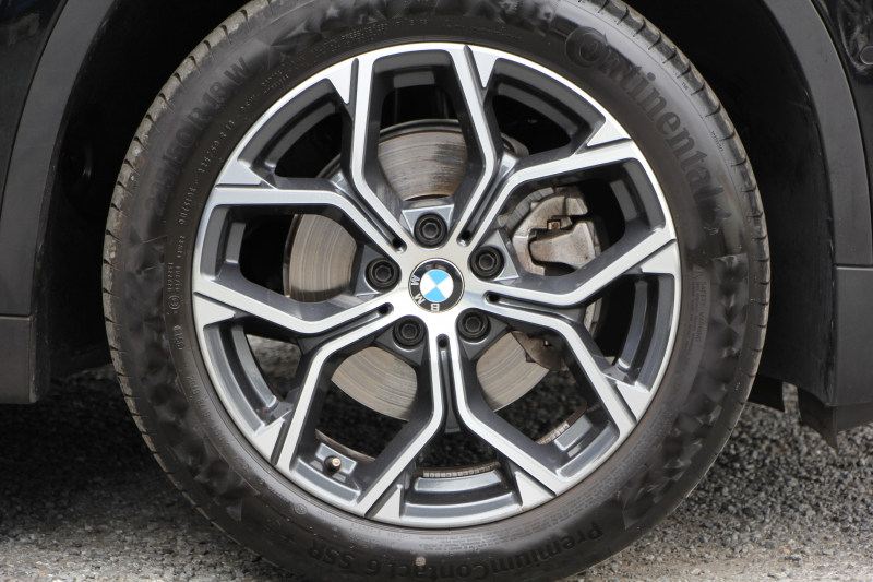 BMW X1 Xdrive18d Xﾗｲﾝ ﾊｲﾗｲﾝ&ｺﾝﾌｫｰﾄP LCI後期 ﾌｪｲｽﾘﾌﾄ後 ﾋｰﾀｰ茶革 追従ACC LEDﾍｯﾄﾞﾗｲﾄ ﾌﾙｾｸﾞTV 電動ﾄﾗﾝｸ ﾀｯﾁ画面ﾅﾋﾞ衝突軽減ﾌﾞﾚｰｷ 車線逸脱警告 歩行者警告 18AW ｳｯﾄﾞﾊﾟﾈﾙ  2年保証