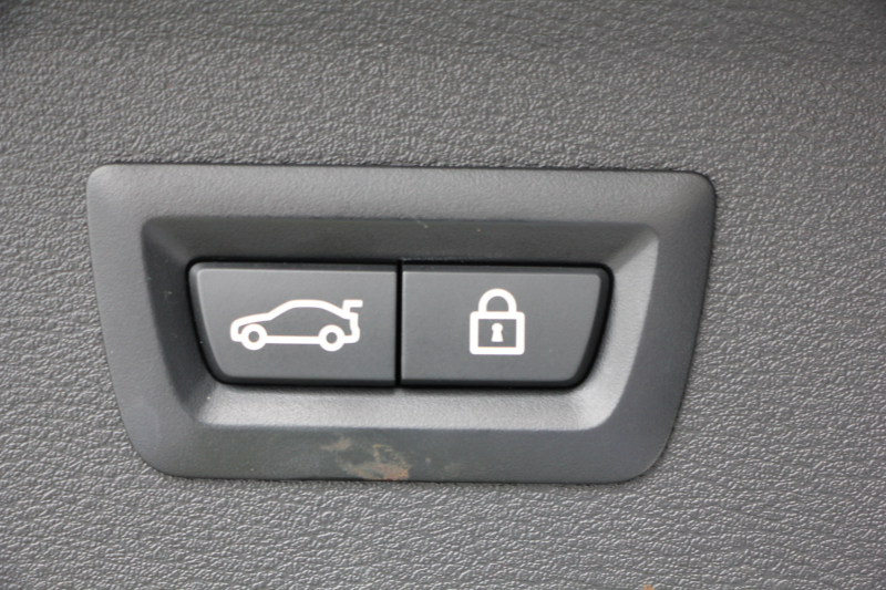 BMW X1 Xdrive18d Xﾗｲﾝ ﾊｲﾗｲﾝ&ｺﾝﾌｫｰﾄP LCI後期 ﾌｪｲｽﾘﾌﾄ後 ﾋｰﾀｰ茶革 追従ACC LEDﾍｯﾄﾞﾗｲﾄ ﾌﾙｾｸﾞTV 電動ﾄﾗﾝｸ ﾀｯﾁ画面ﾅﾋﾞ衝突軽減ﾌﾞﾚｰｷ 車線逸脱警告 歩行者警告 18AW ｳｯﾄﾞﾊﾟﾈﾙ  2年保証